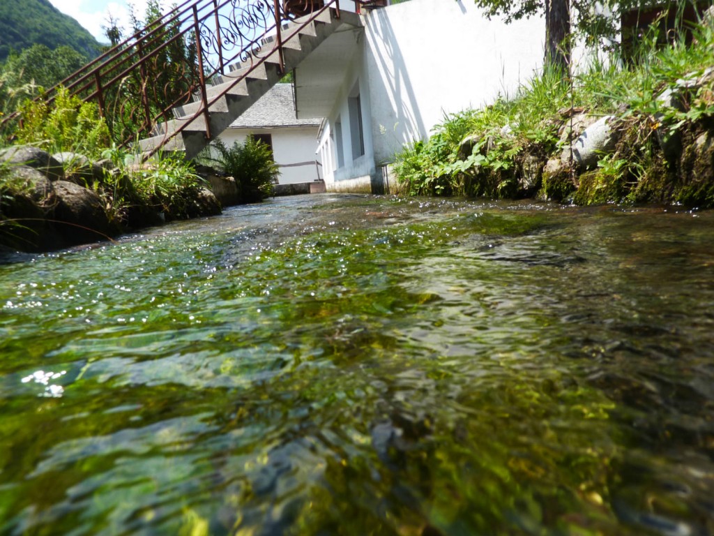 De l'eau pour faire tourner ce qui fut un moulin